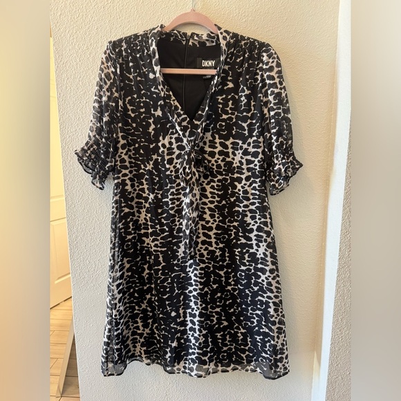 DKNY Animal Print dress Leopard knee length - Picture 2 of 6